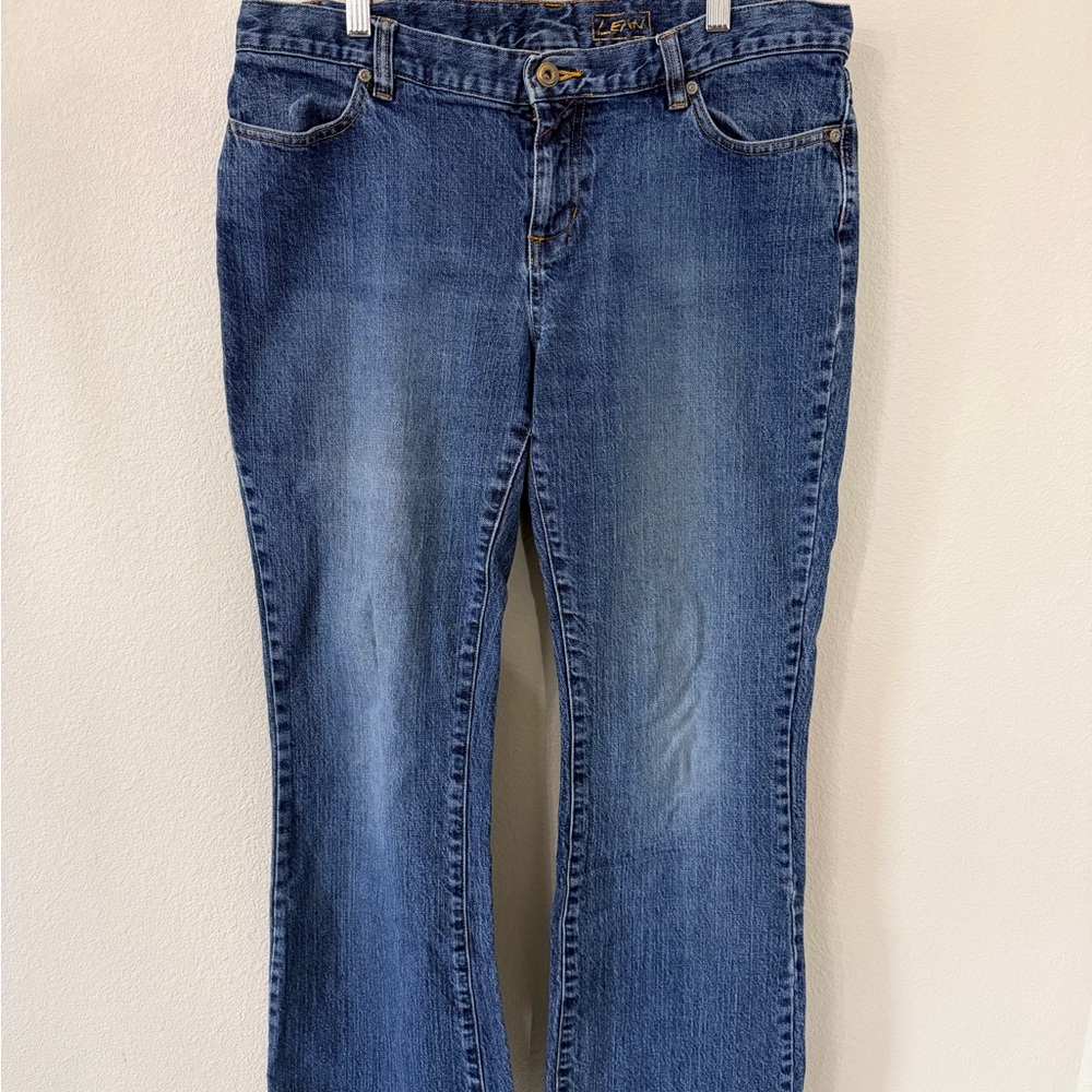 Columbia Women's Straight Leg Blue Jeans